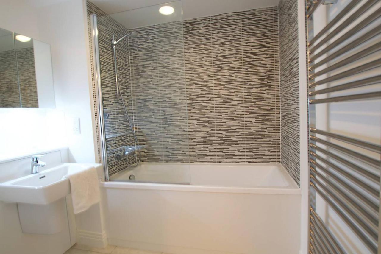 Altido Bright City Centre 2Bed, 2Bath With Free Parking Edinburg Exteriör bild