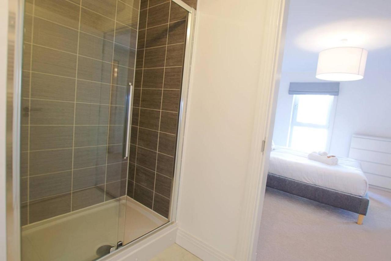 Altido Bright City Centre 2Bed, 2Bath With Free Parking Edinburg Exteriör bild
